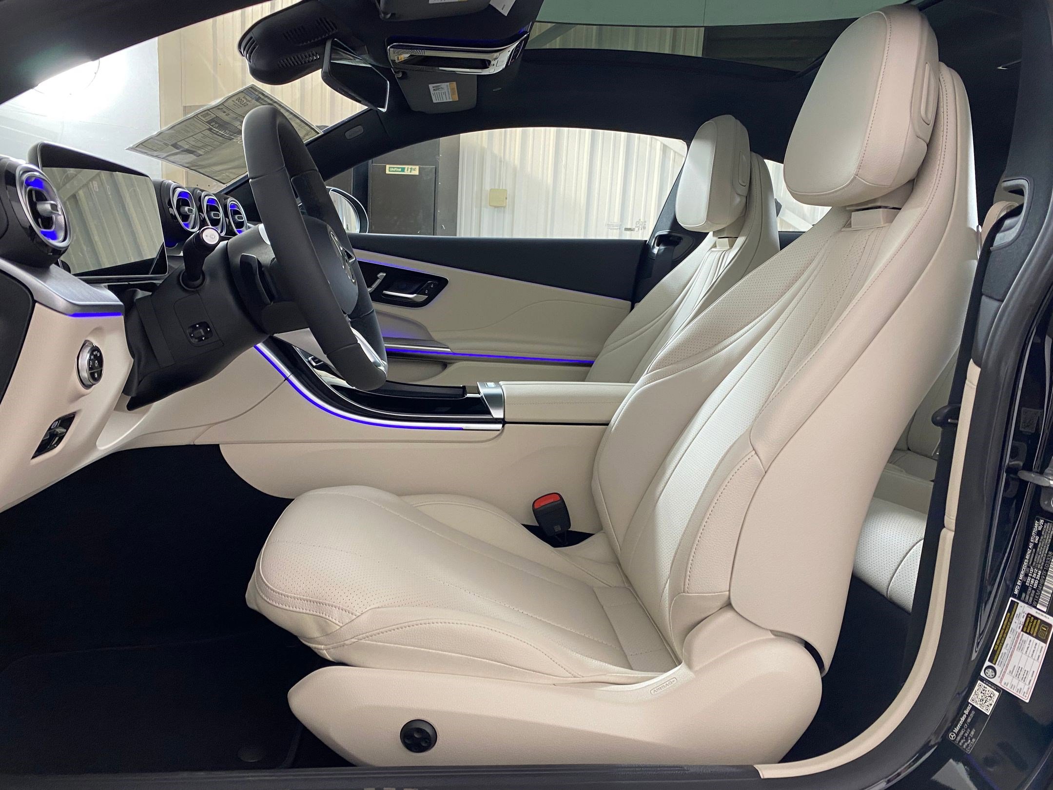 New 2026 Mercedes-Benz CLE 300 4MATIC Coupe image 4