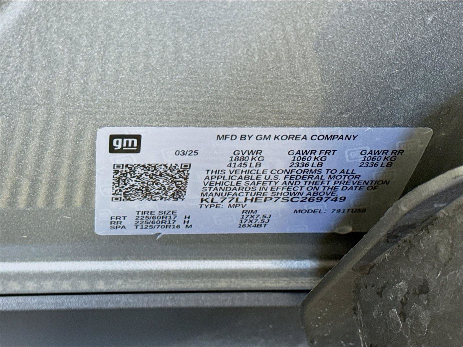Used 2025 Chevrolet Trax LT FWD image 22