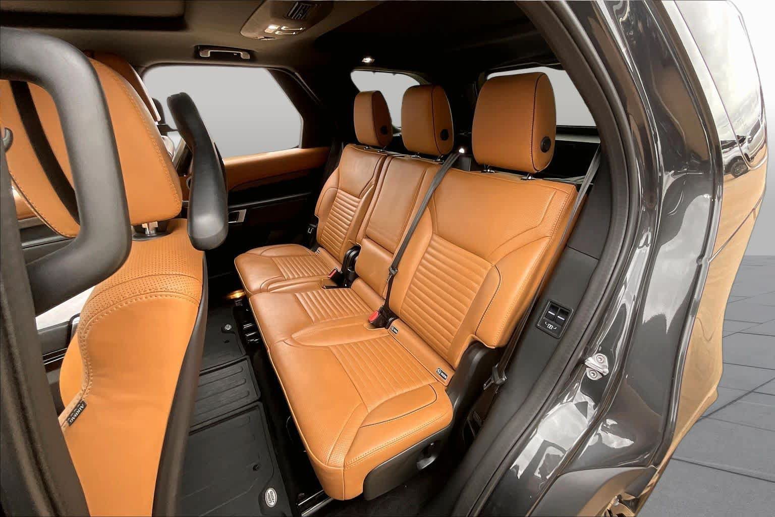 Used 2019 Land Rover Discovery HSE Luxury AWD/4WD image 21