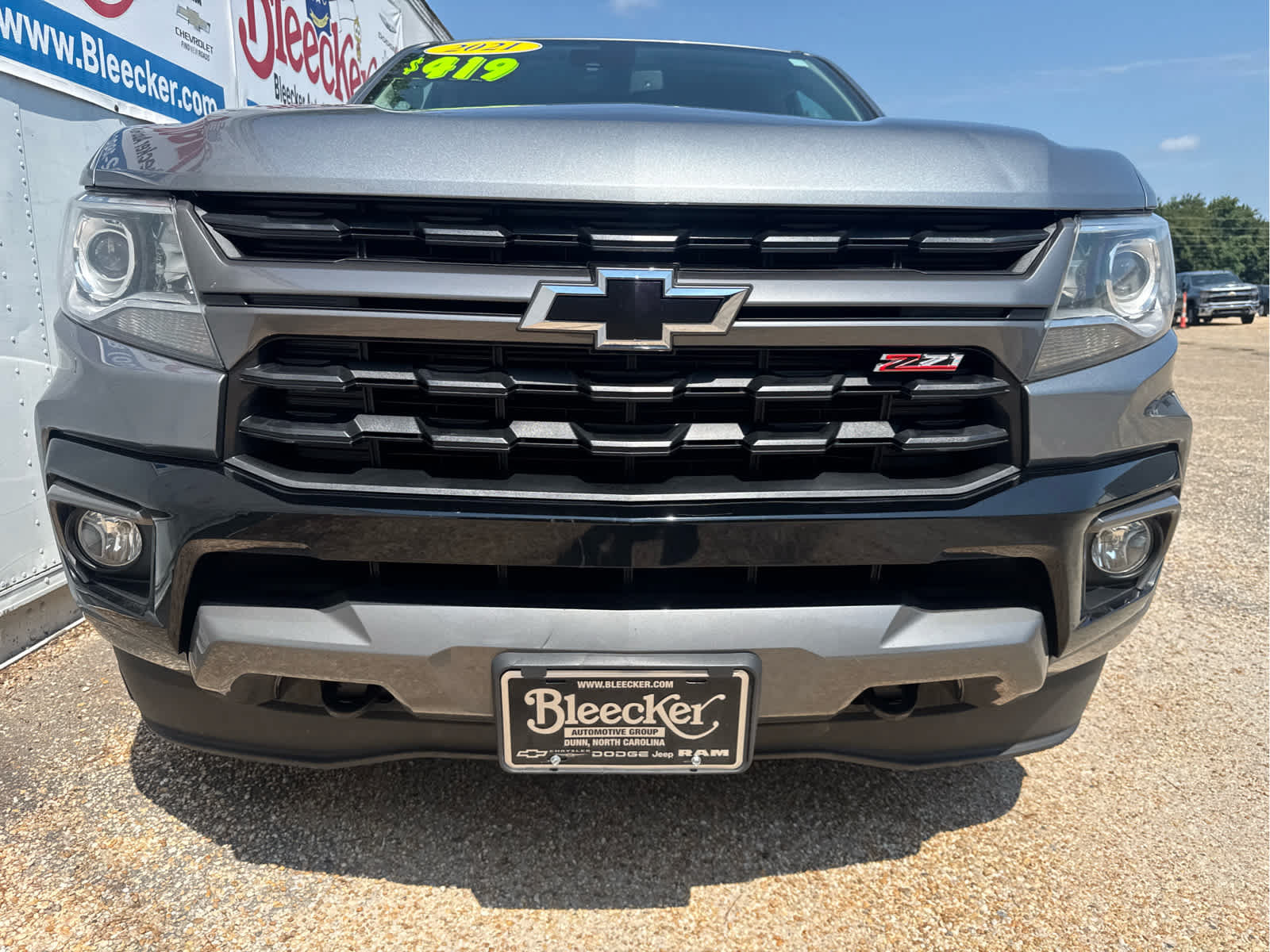 Used 2021 Chevrolet Colorado Z71 w/ Safety Package AWD/4WD image 11