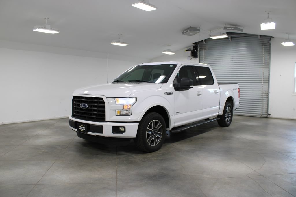 Used 2015 Ford F150 XLT w/ Equipment Group 301A Mid image 4