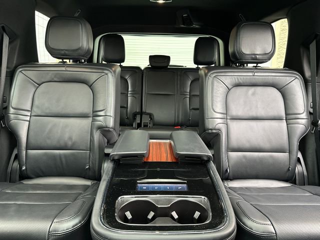 Used 2024 Lincoln Navigator Reserve image 39