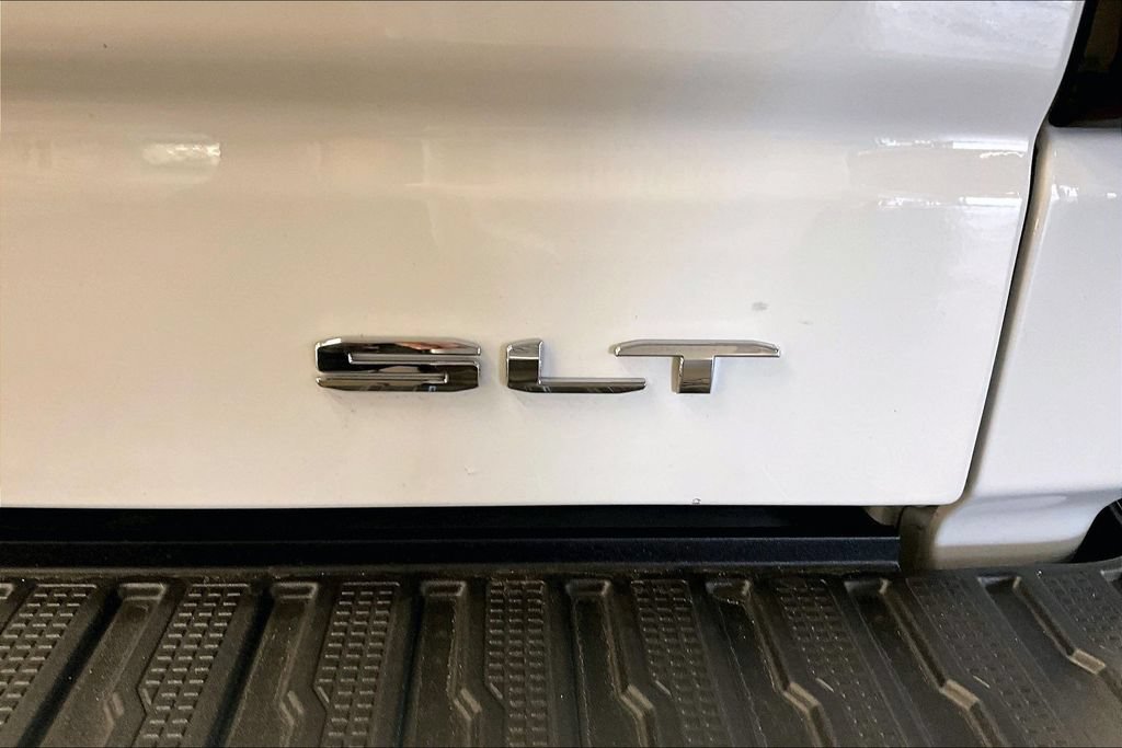 Used 2024 GMC Sierra 1500 SLT AWD/4WD image 7
