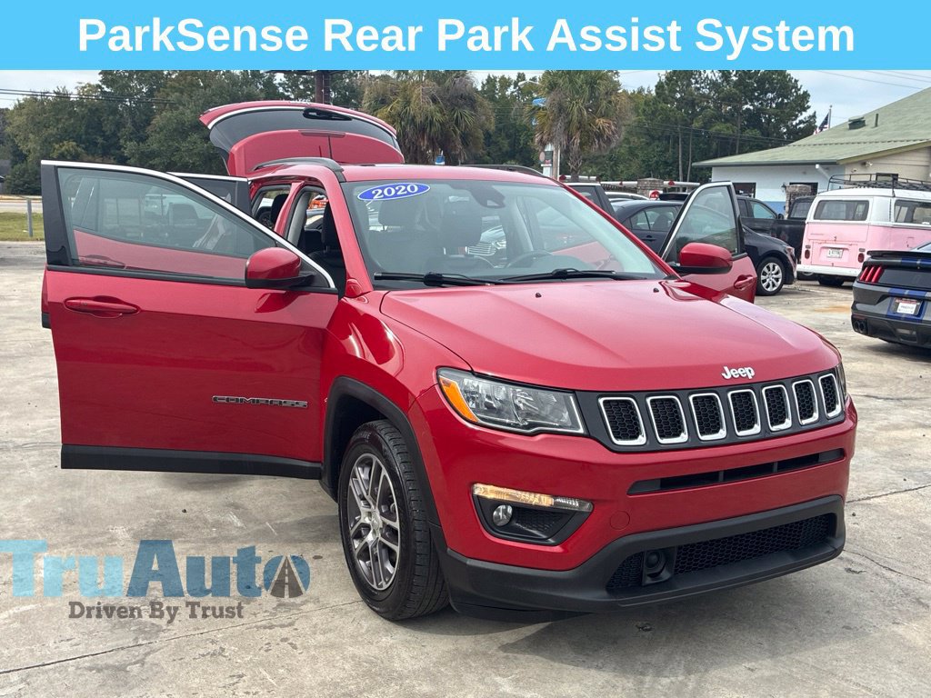 Used 2020 Jeep Compass Latitude FWD image 10