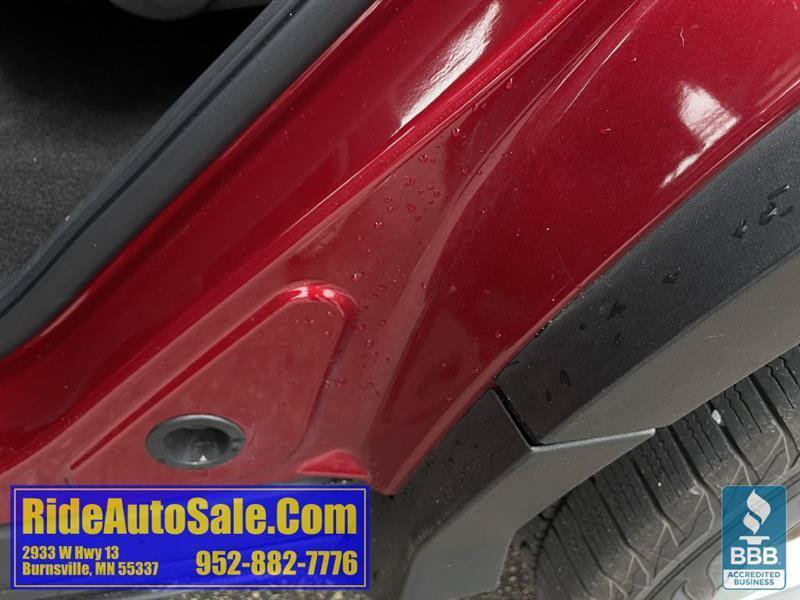 Used 2017 Ford Escape SE w/ Equipment Group 201A AWD/4WD image 39