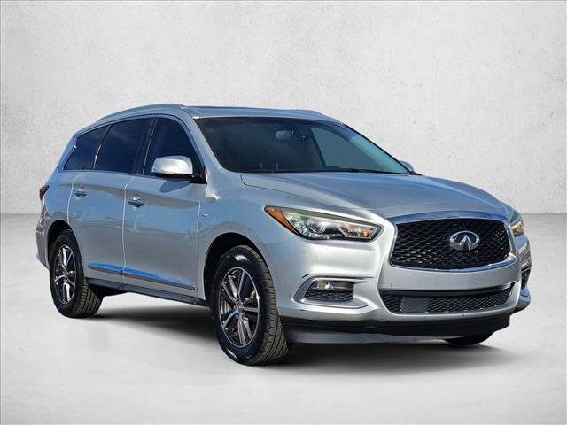 Used 2016 INFINITI QX60 Luxe w/ Premium Package AWD/4WD image 3