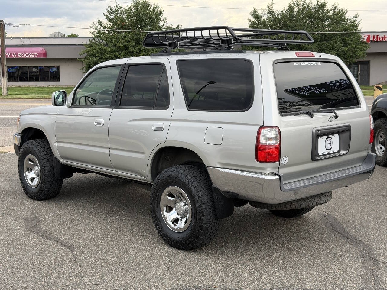 Used 2001 Toyota 4Runner SR5 AWD/4WD image 11