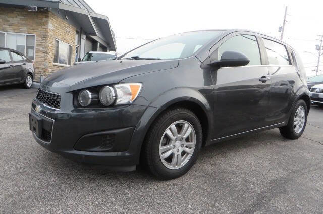 Used 2016 Chevrolet Sonic LT FWD image 5