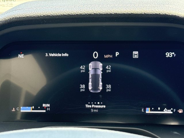 New 2026 Jeep Grand Cherokee Altitude AWD/4WD image 40