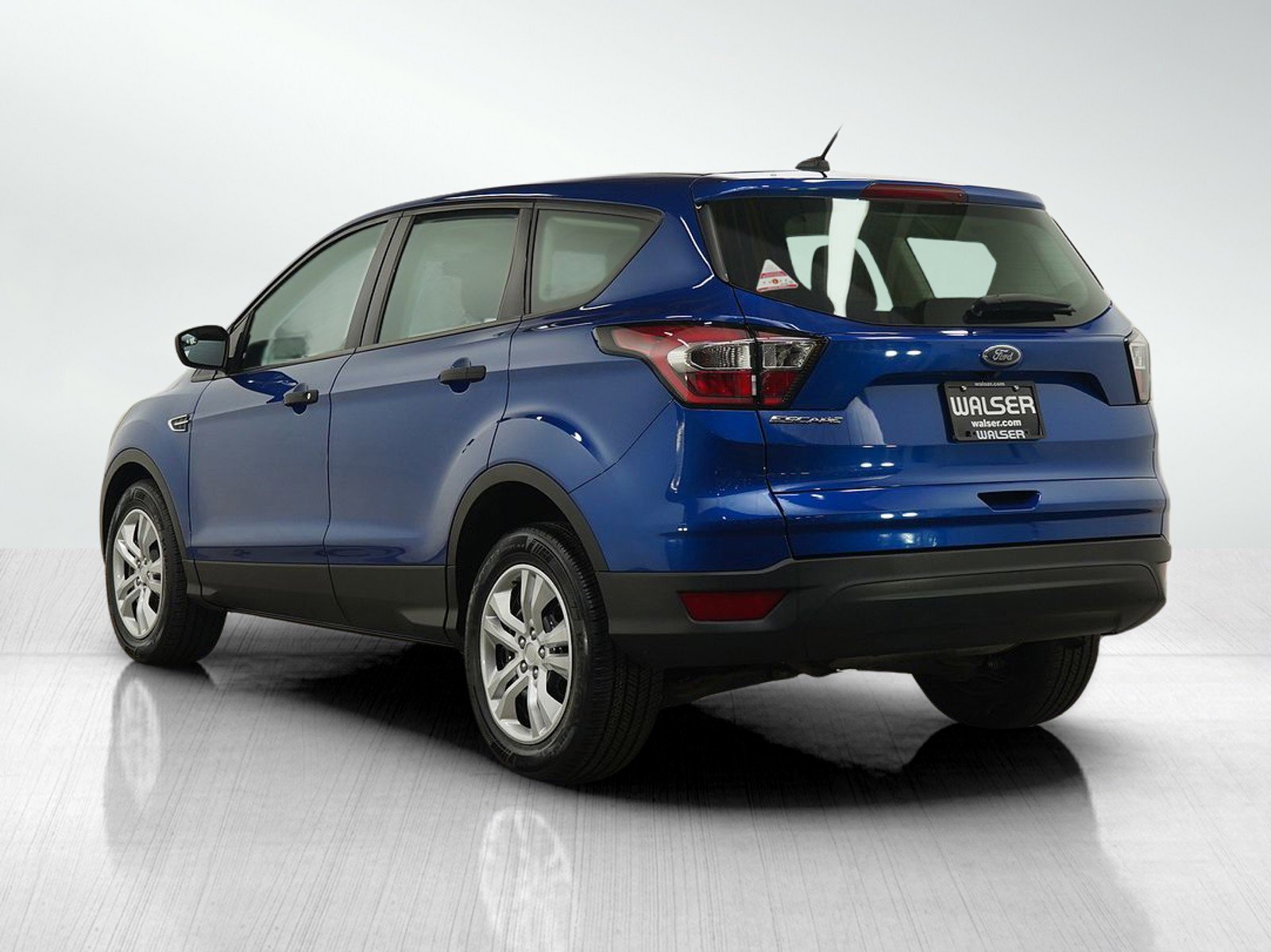 Used 2017 Ford Escape S FWD image 3