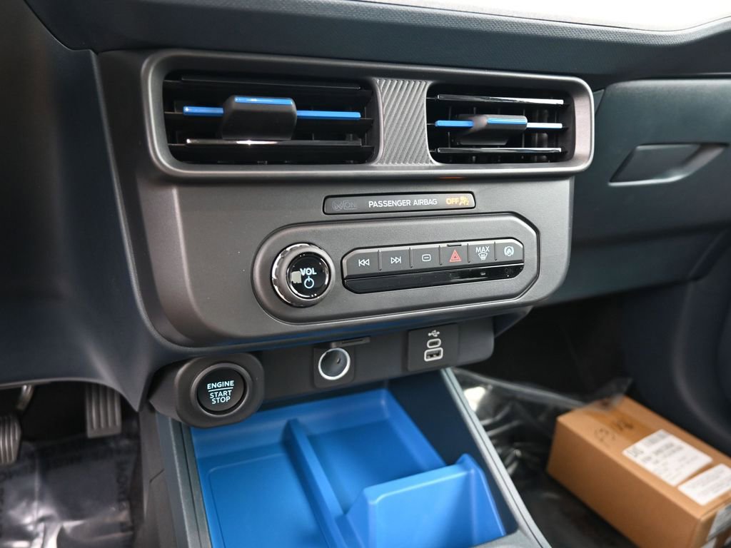 New 2025 Ford Maverick XLT w/ XLT Luxury Package image 24