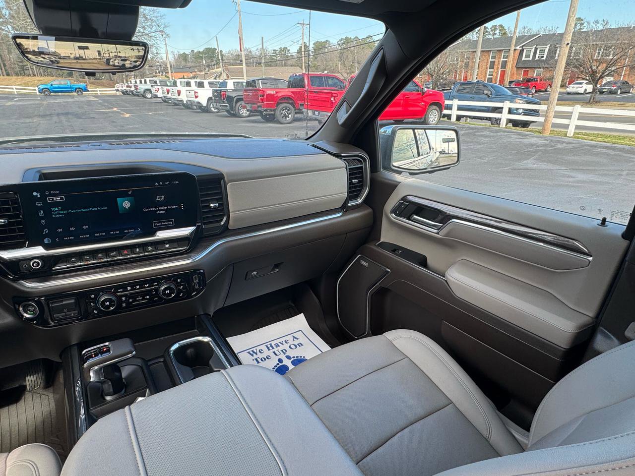 Used 2024 Chevrolet Silverado 1500 LTZ w/ LTZ Premium Package image 23