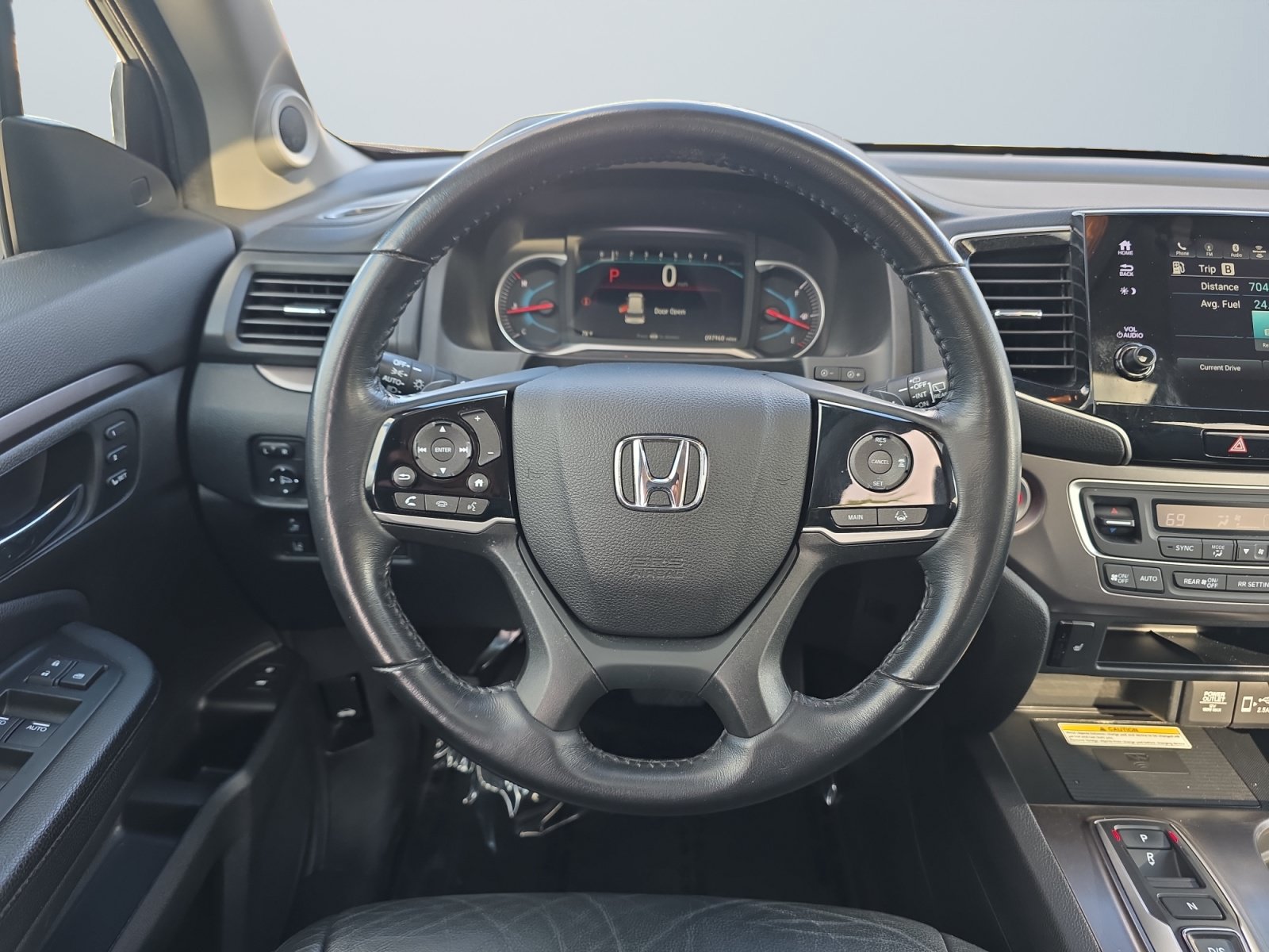 Used 2022 Honda Pilot Special Edition image 13