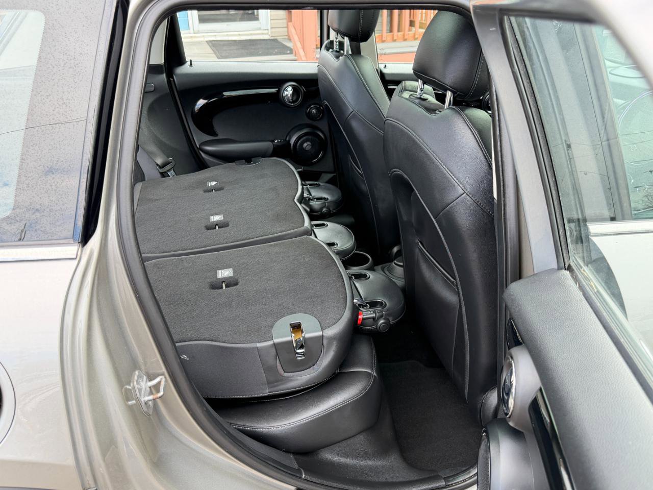 Used 2019 MINI Cooper S w/ Premium Package FWD image 42