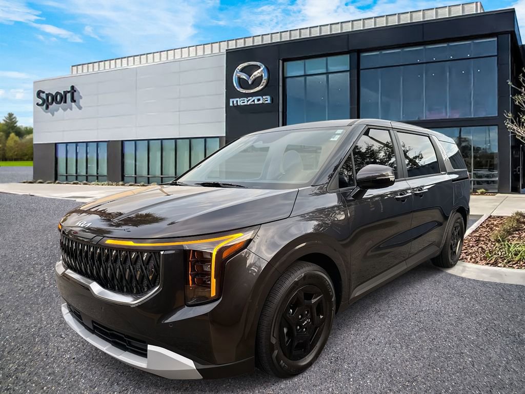 Used 2026 Kia Carnival image 8