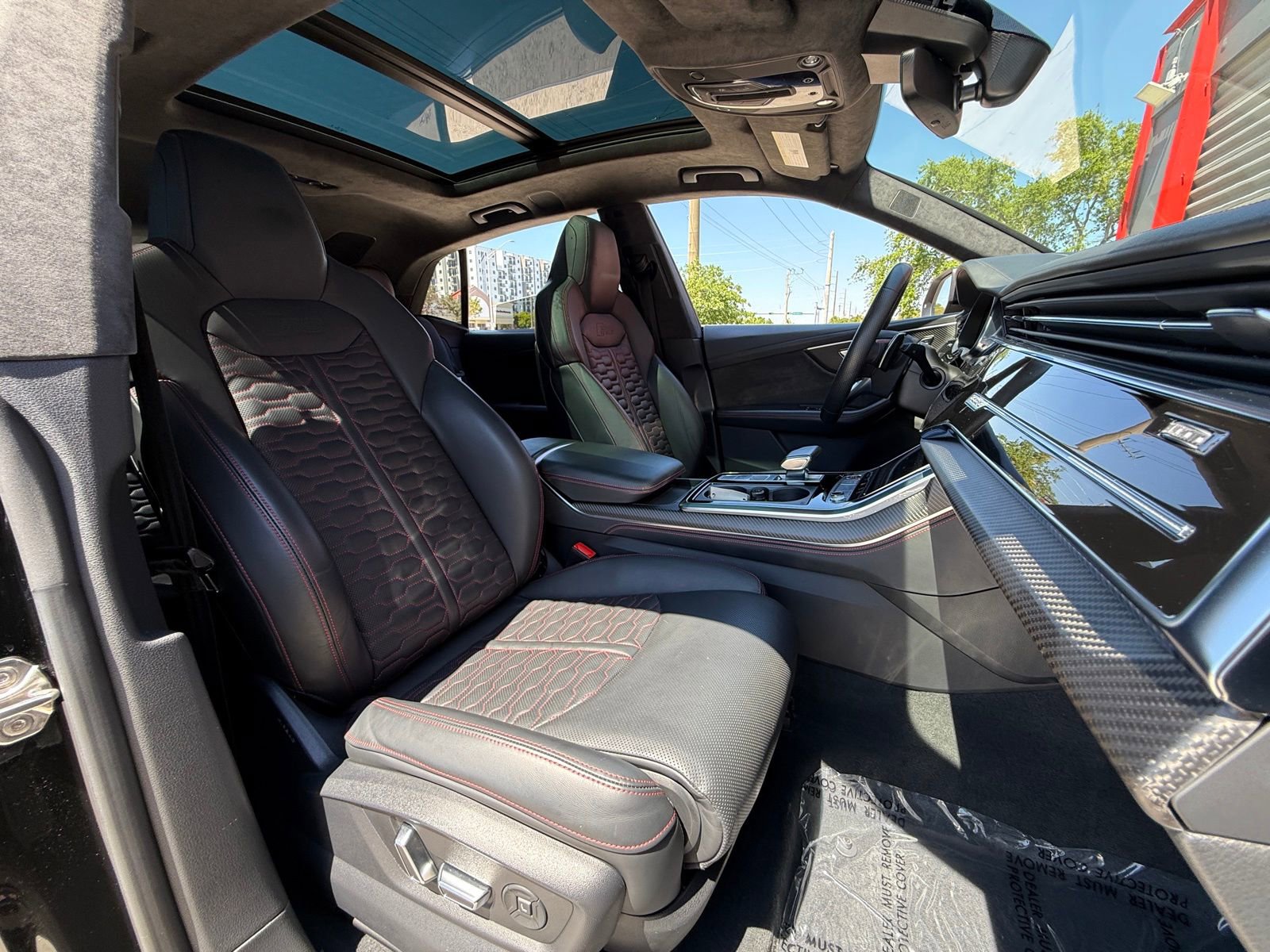 Used 2022 Audi RS Q8 image 19