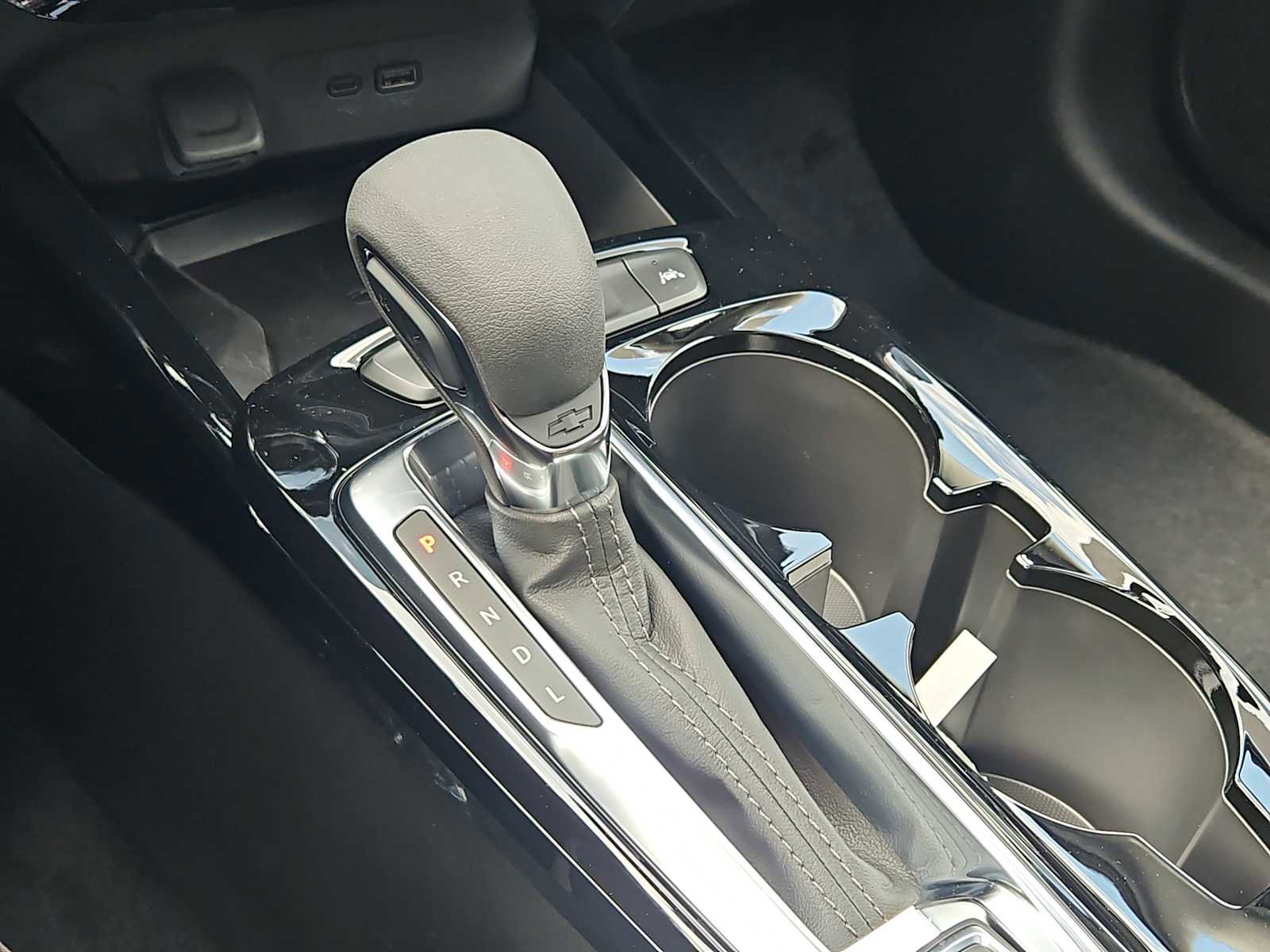 New 2026 Chevrolet Trax ACTIV w/ Sunroof Package FWD image 17