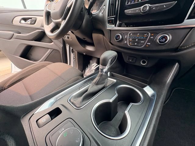 Used 2021 Chevrolet Traverse LS AWD/4WD image 26