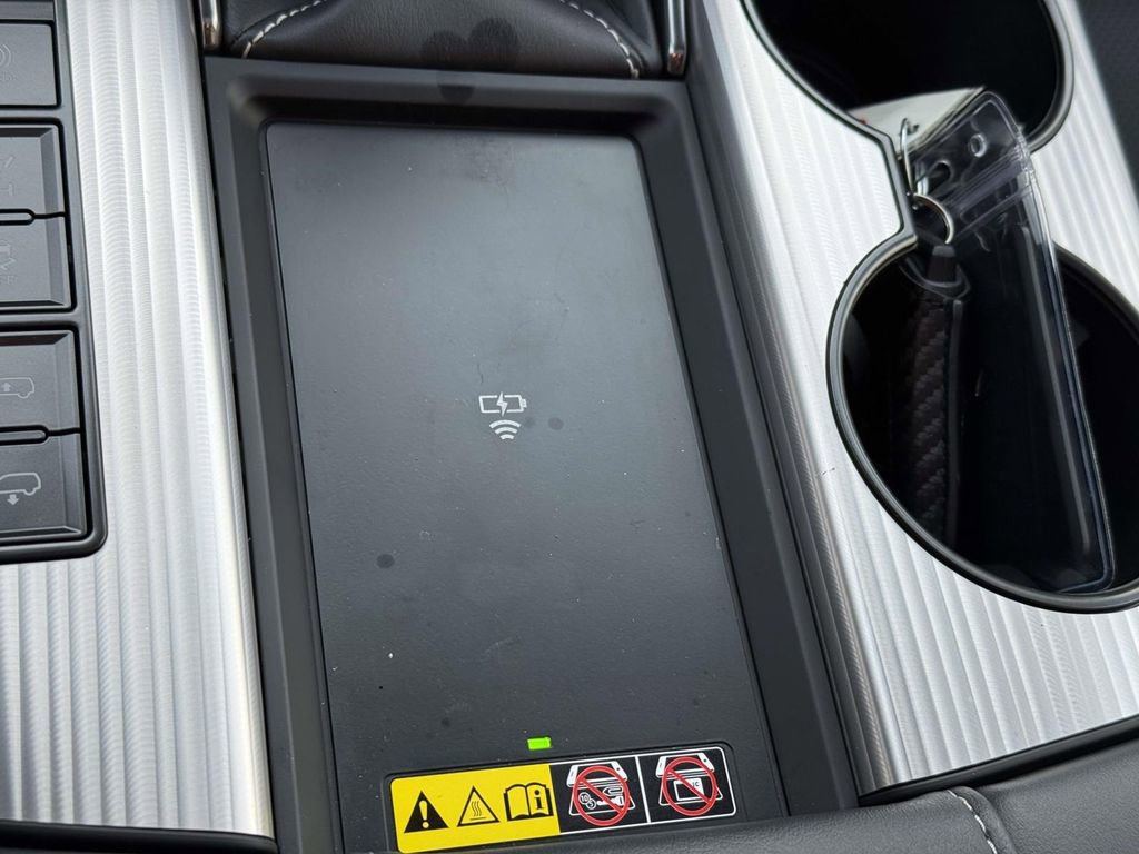 Used 2024 Lexus LX 600 F Sport image 24