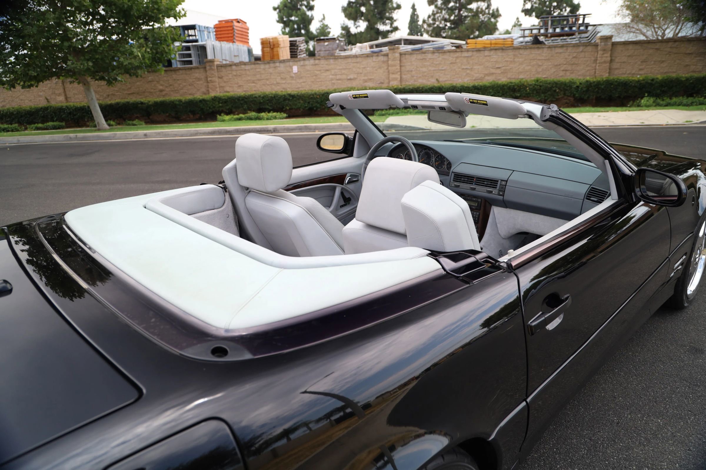 Used 2001 Mercedes-Benz SL 500 image 32