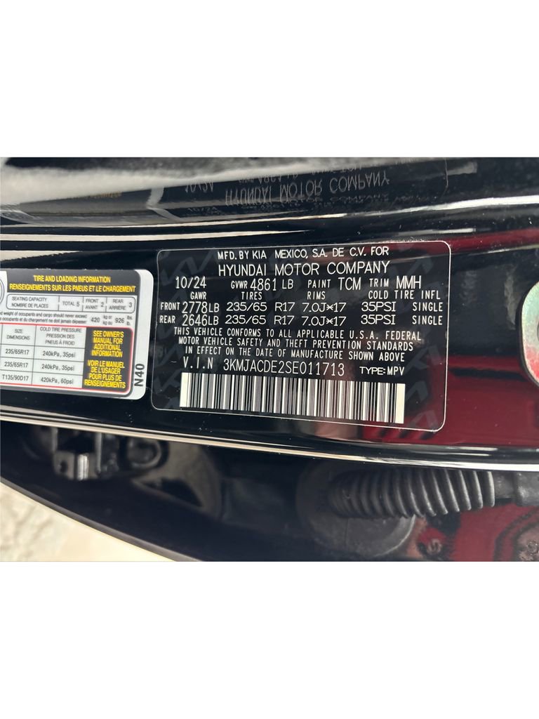 Certified 2025 Hyundai Tucson SE image 16