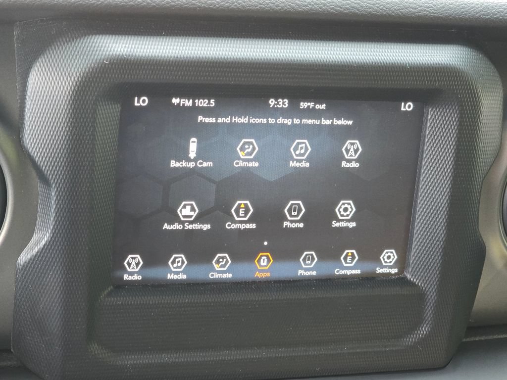 Used 2022 Jeep Wrangler Sport AWD/4WD image 17
