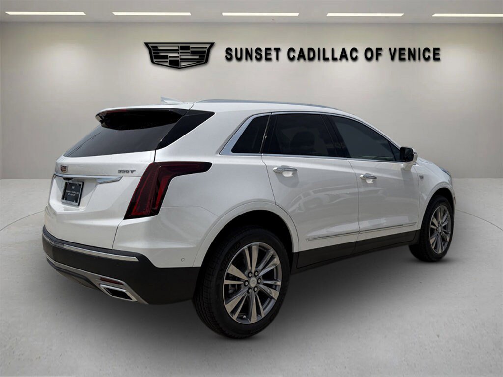 New 2026 Cadillac XT5 Premium Luxury FWD image 36