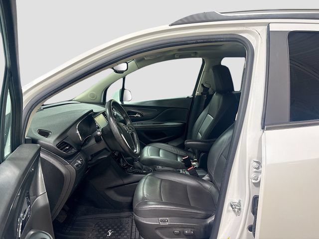 Used 2018 Buick Encore Essence AWD/4WD image 16