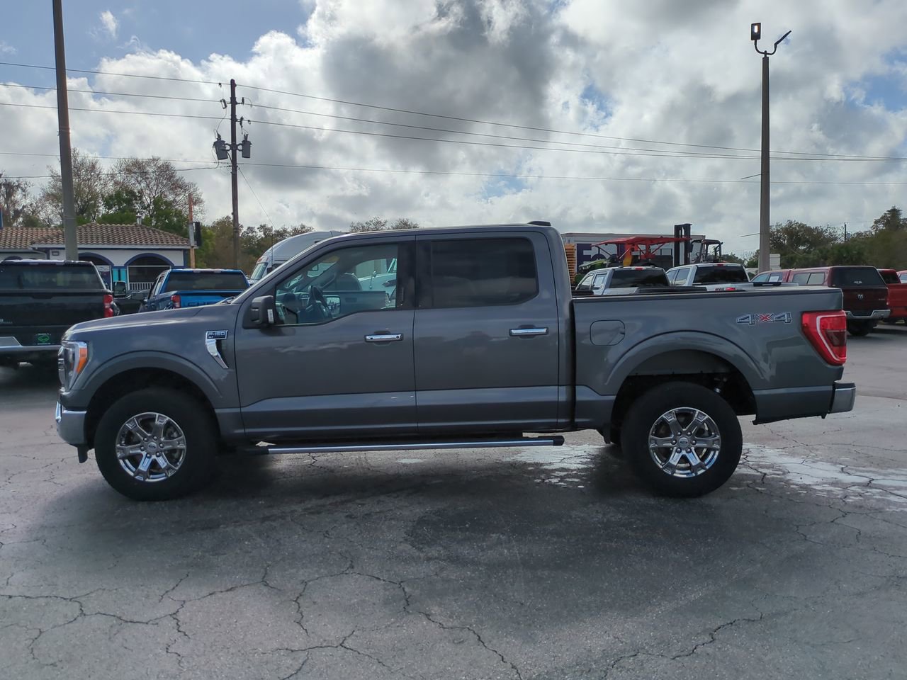 Used 2023 Ford F150 XLT w/ Equipment Group 302A High AWD/4WD image 7
