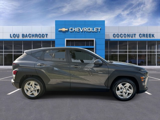 Used 2024 Hyundai Kona SE FWD image 9