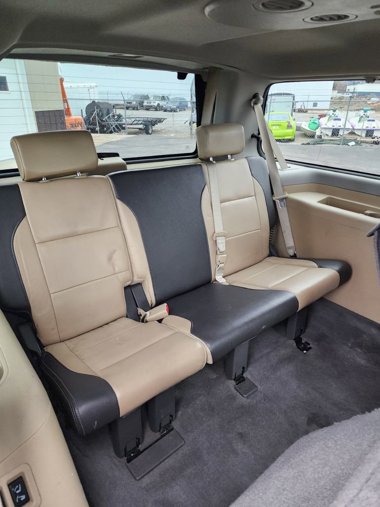 Used 2013 Nissan Armada Platinum w/ Platinum Reserve Pkg image 8