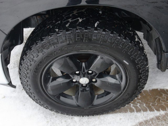 Used 2017 RAM 1500 Classic SLT image 12