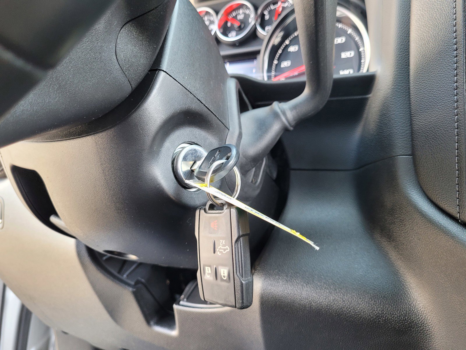 Used 2023 Chevrolet Silverado 2500 LT image 19