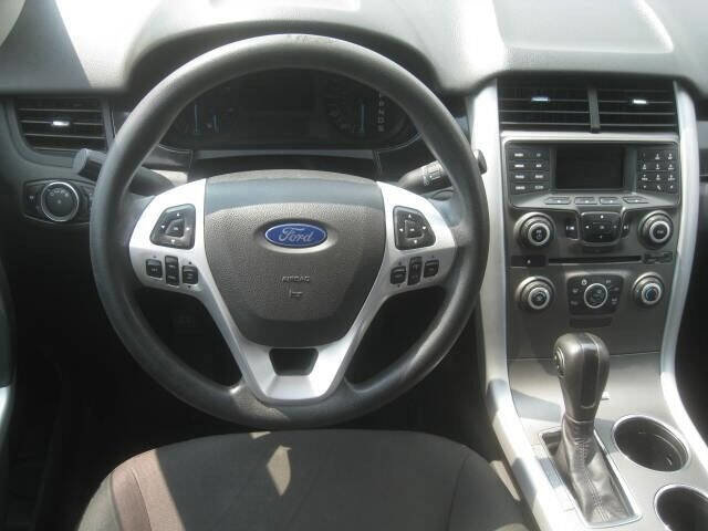 Used 2014 Ford Edge SE w/ Equipment Group 101A image 14