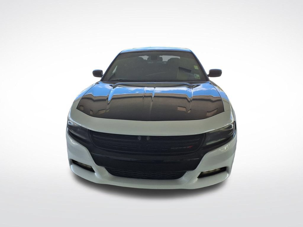 Used 2018 Dodge Charger R/T RWD image 2