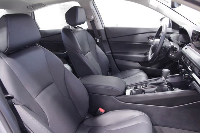 Certified 2025 Honda Accord Touring image 14