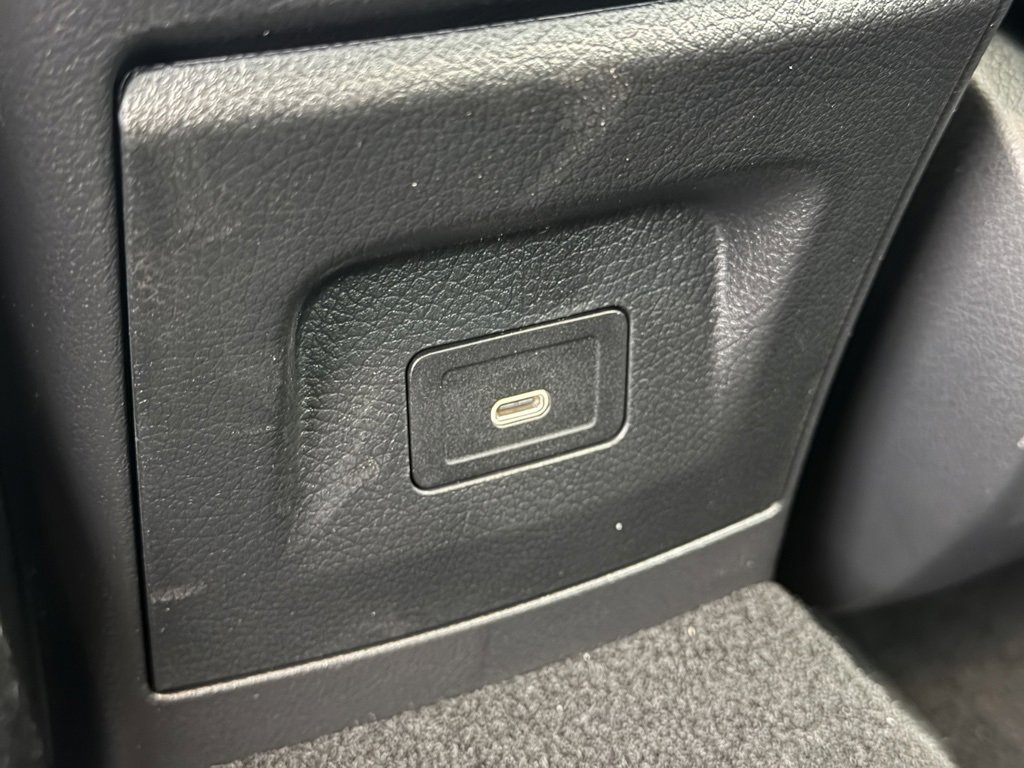 Used 2026 Mercedes-Benz CLA 250 4MATIC image 37