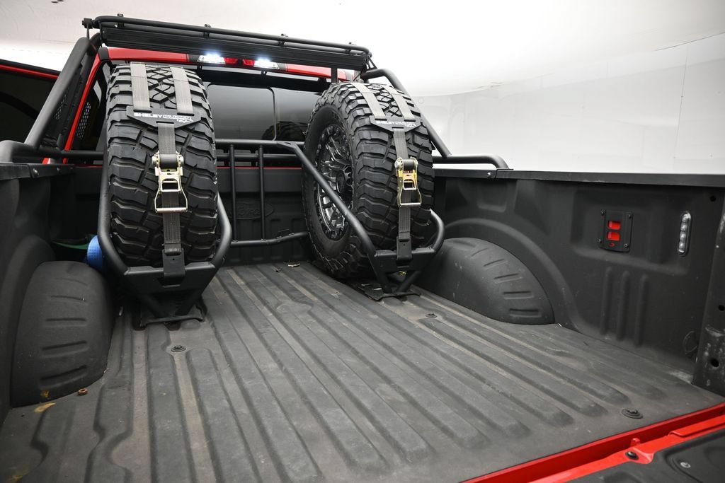 Used 2024 Ford F250 Lariat w/ Lariat Ultimate Package AWD/4WD image 8