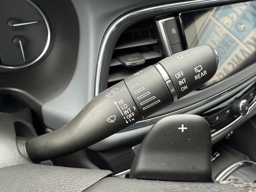 Used 2022 Buick Enclave Premium image 22