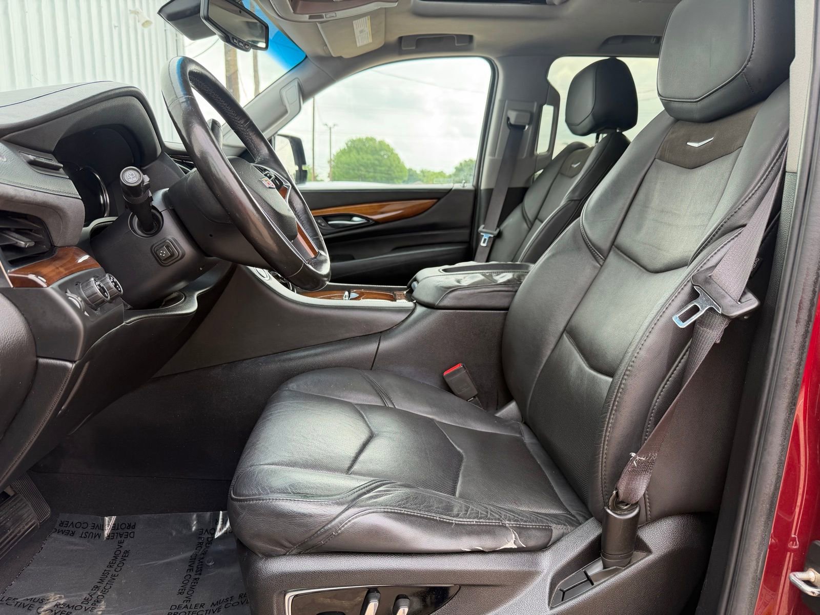 Used 2016 Cadillac Escalade Premium AWD/4WD image 18