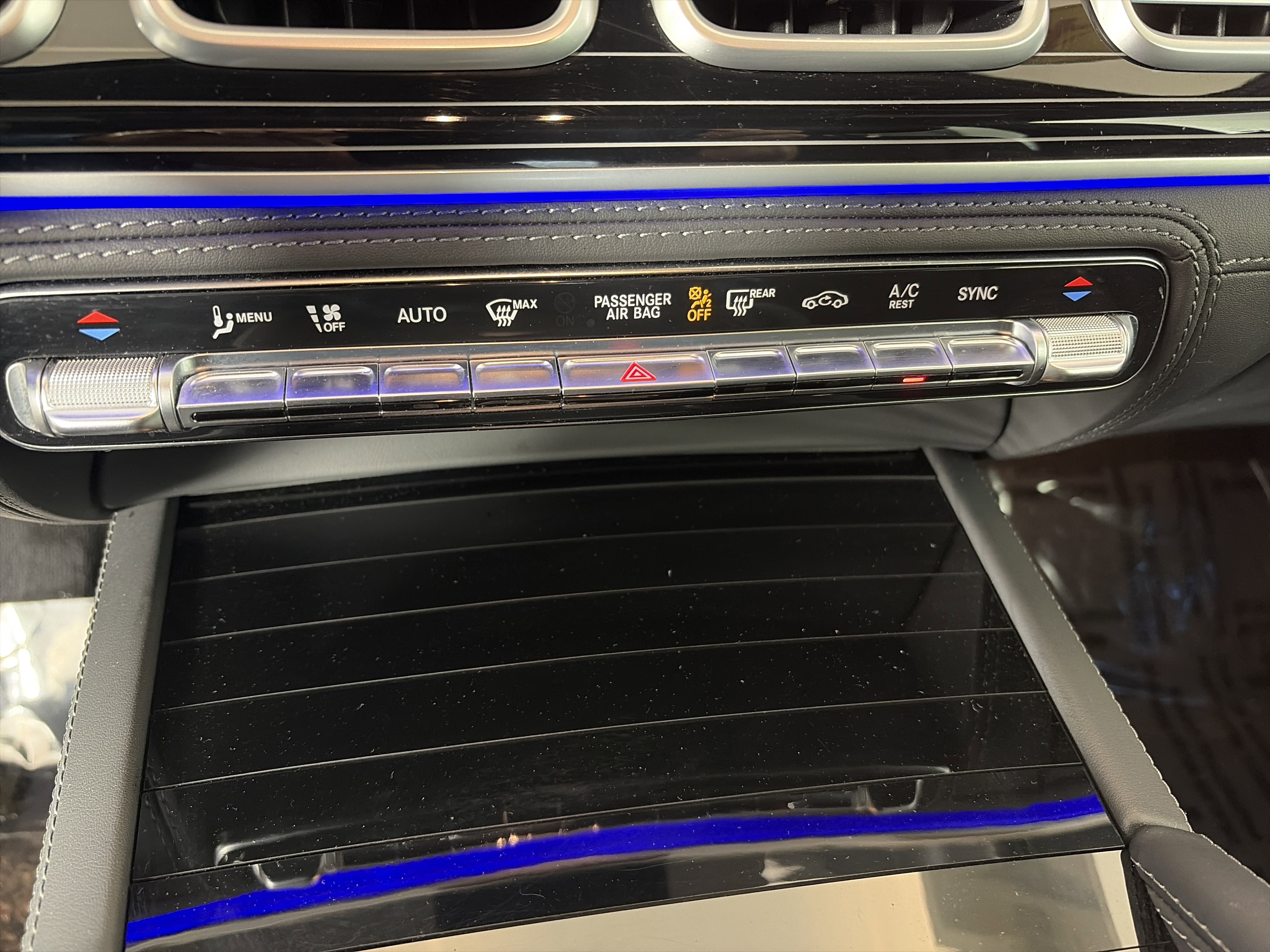 Certified 2024 Mercedes-Benz GLE 53 AMG 4MATIC image 29