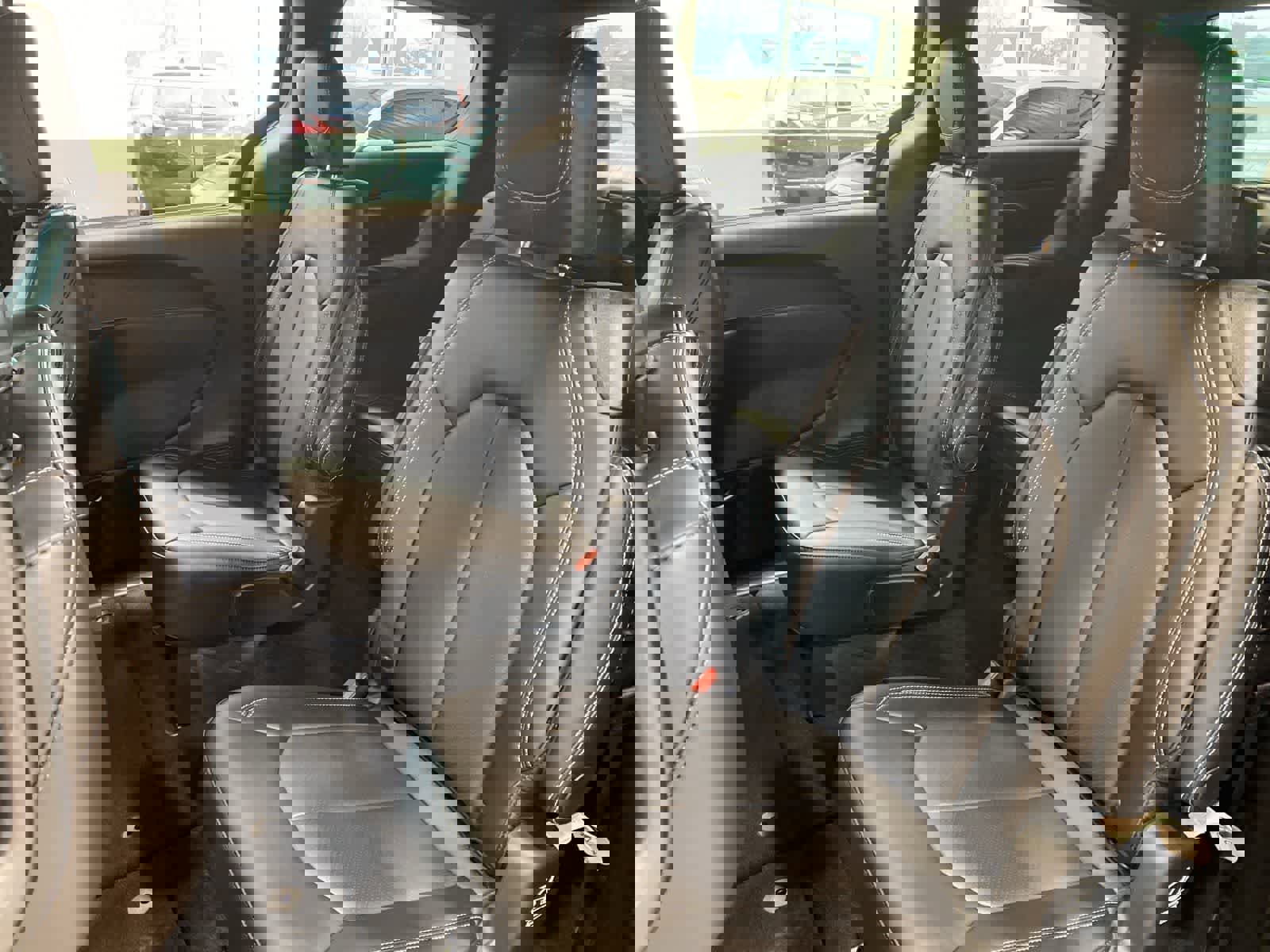 Used 2026 Chrysler Pacifica Select image 24