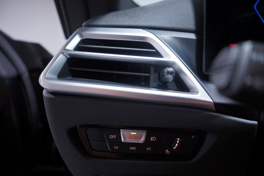 Used 2025 BMW M4 Coupe w/ Parking Assistance Package image 19