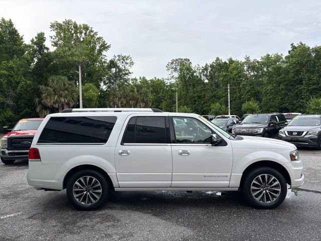 Used 2015 Lincoln Navigator L 2WD image 4