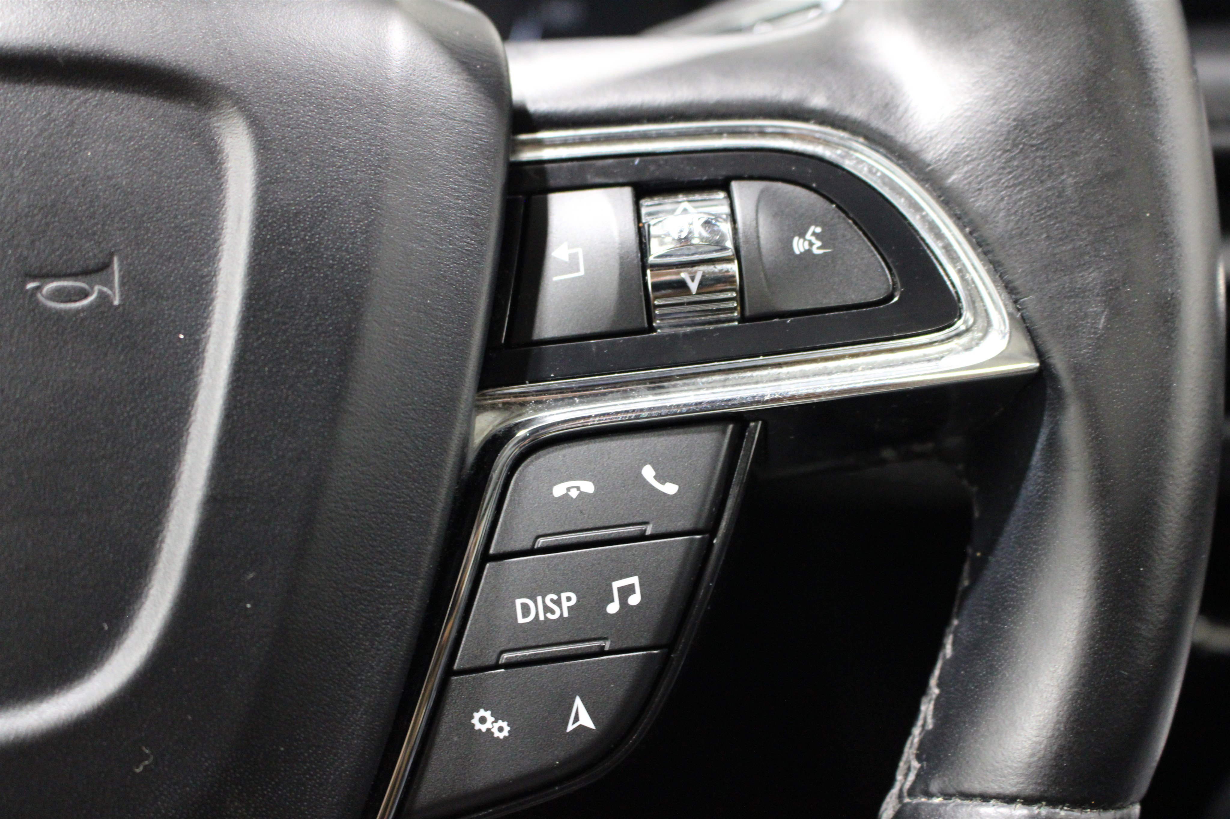 Used 2023 Lincoln Nautilus Reserve w/ Equipment Group 201A AWD/4WD image 13
