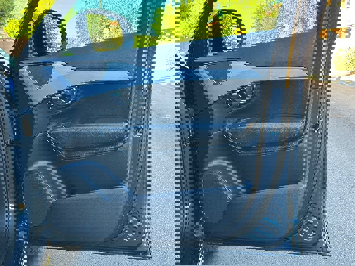 Used 2018 Volvo XC90 T5 Momentum w/ Convenience Package image 41