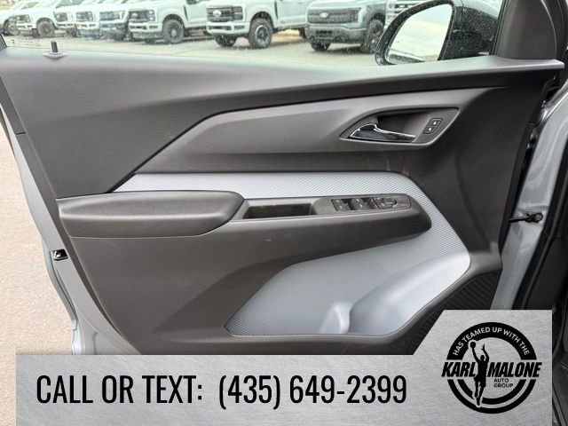 New 2027 Chevrolet Bolt LT w/ Comfort Package image 11