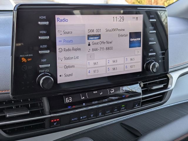 Used 2024 Toyota Sienna XSE image 23