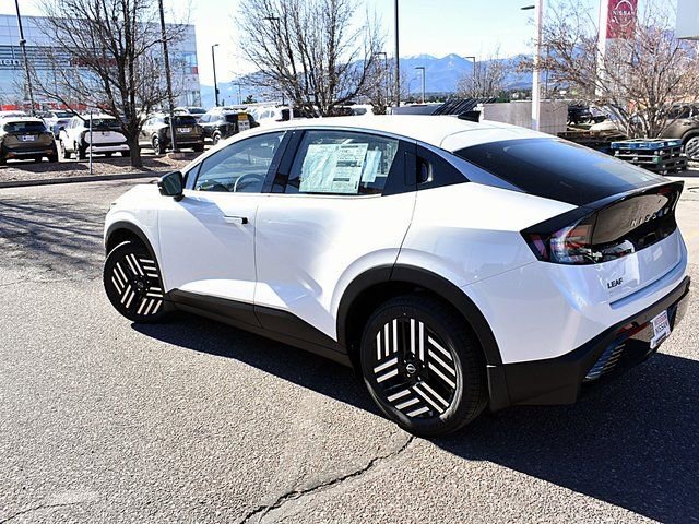 New 2026 Nissan Leaf SV+ w/ Illuminated Package image 4