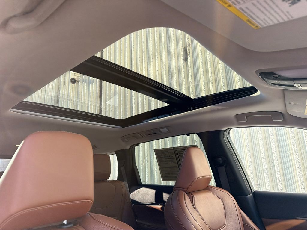 Used 2023 INFINITI QX60 Sensory image 14